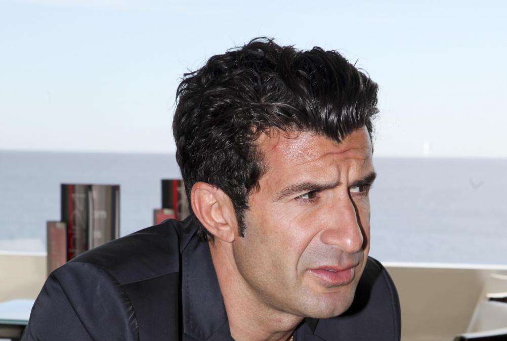 Figo: "Cuando yo jugaba había mejores jugadores que Cristiano y Messi"