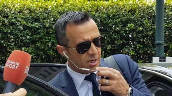 Jorge Mendes mueve hilos para colocar a tres de sus jugadores en la Juventus: James, entre ellos