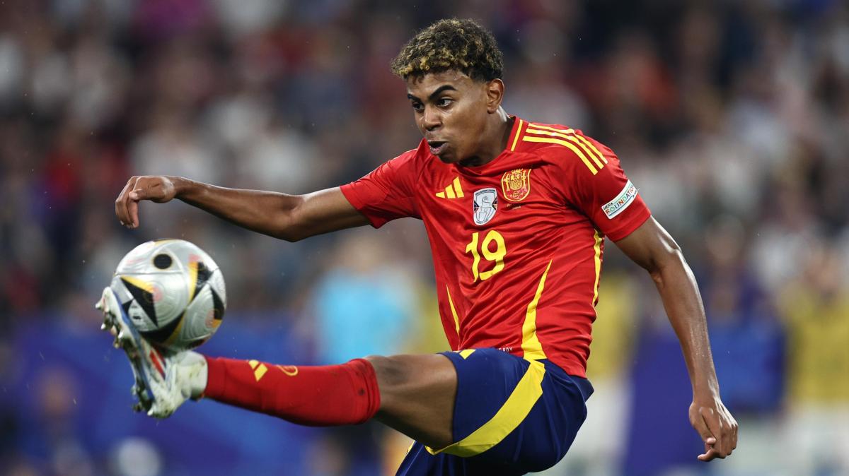 Los cánticos del Cornellá van a traer cola: Lamine Yamal muy afectado por lo ocurrido