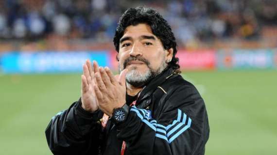 Maradona estará en el Santiago Bernabéu para animar al Napoli: "Iré a Madrid con el equipo"