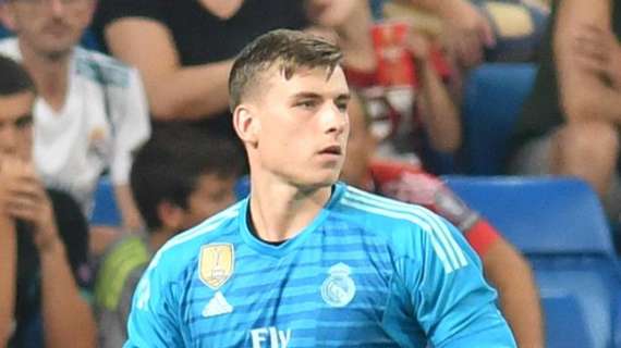 Shevchenko: "Lunin tiene calidad para competir con Courtois. Estará muchos años en el Madrid"