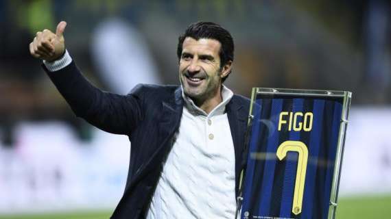 FOTO - Figo ya está en Cardiff para animar al Real Madrid: "Cardiff lista para mañana"