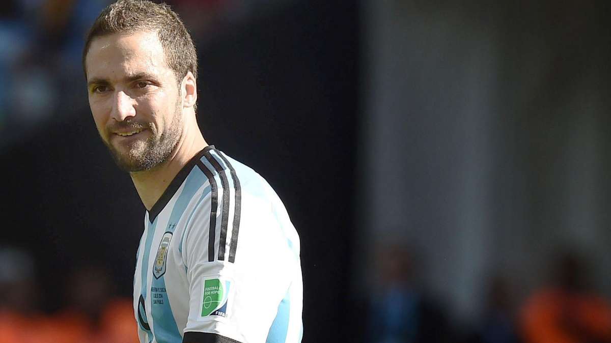 Higuaín: "Solo tengo palabras de agradecimiento para Di Stéfano"