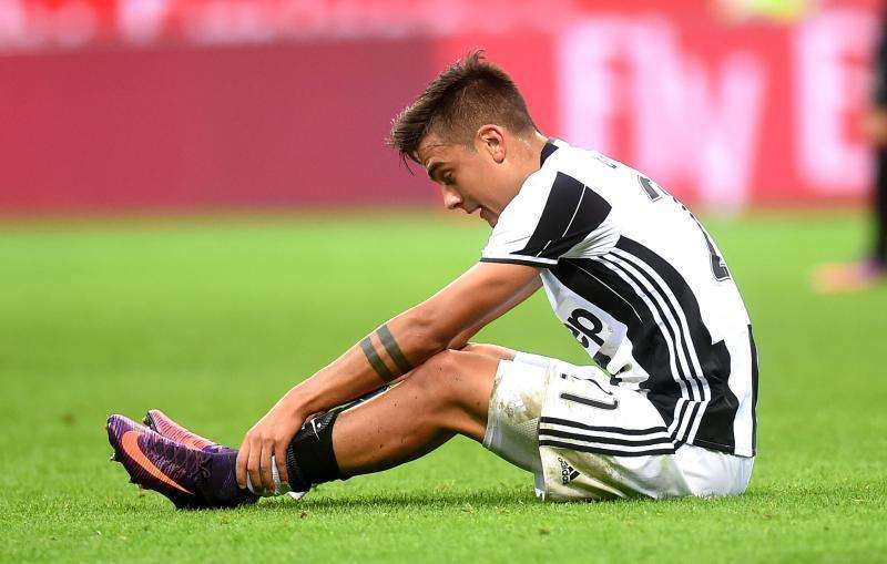 Dybala, tres semanas más de baja