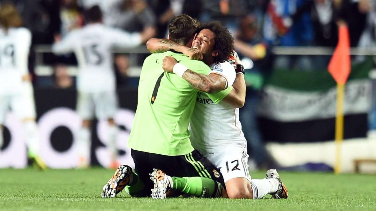 Casillas, el amuleto blanco