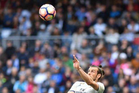 FOTO - Bale alucina con los Fans del Madrid: "Increíble"