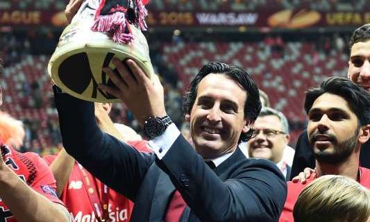 El Nápoles piensa en Emery como sustituto de Benítez