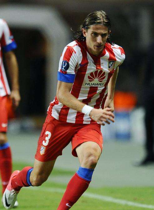 Tres partidos de sanción para Filipe Luis