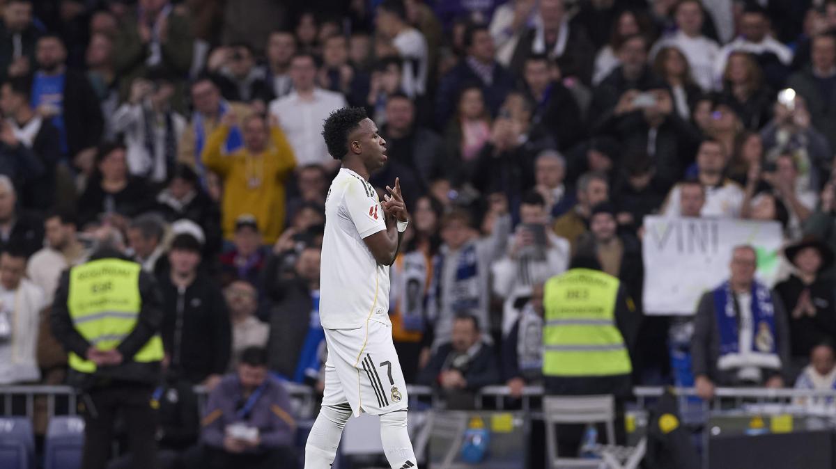Giro radical a la situación de Vinicius en el Real Madrid: Arbeloa lo cambia todo