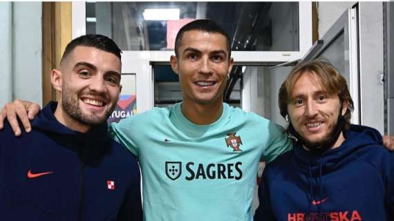 FOTO - El reencuentro entre Cristiano, Modric y Kovacic
