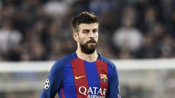 Piqué se muerde la lengua en Twitter y sólo desea Feliz Navidad