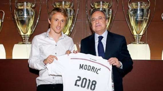 Fernando Burgos, en Al Primer Toque: "La renovación de Modric es un aviso para Khedira y Di María"