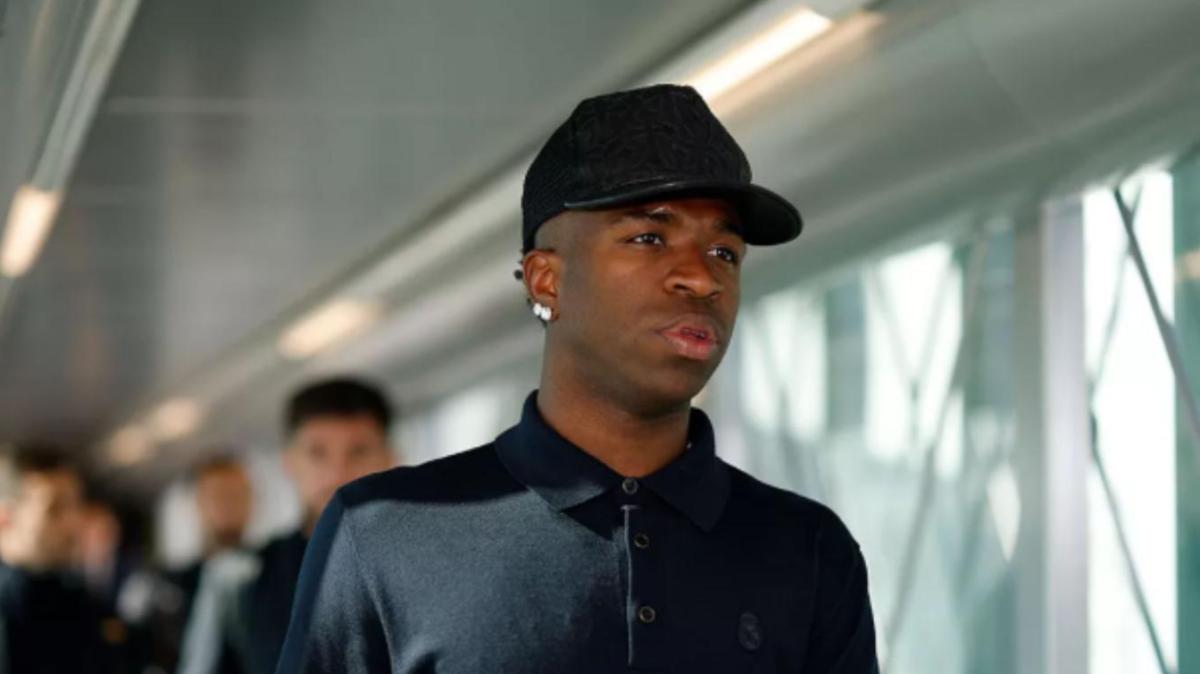 El Real Madrid presiona para la salida de Mbappé o Vinicius