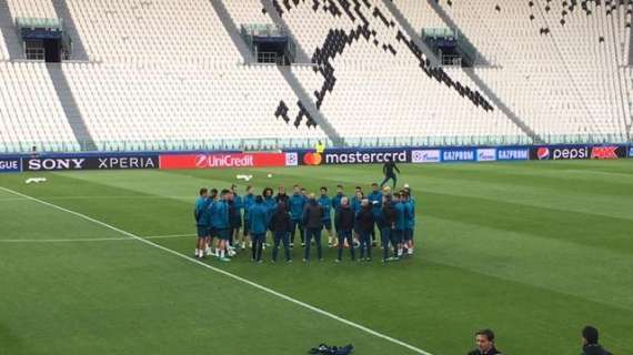 FOTO - Las mejores imágenes del entrenamiento de hoy del Real Madrid