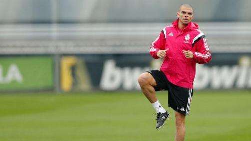 Pepe, novedad principal en el entrenamiento