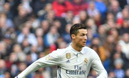 FOTO - El Real Madrid sale en defensa de Cristiano Ronaldo: "El mejor jugador del mundo"