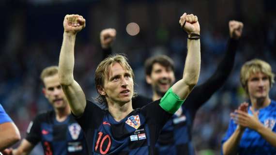 Corluka: "Modric y Rakitic forman la mejor pareja de centrocampistas del mundo"