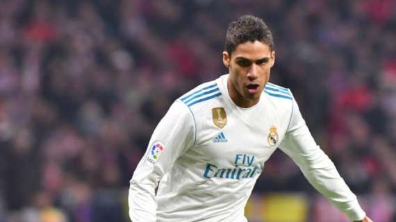 Varane: "Tenemos que jugar mejor. Destaco los goles de Benzema y Cris"