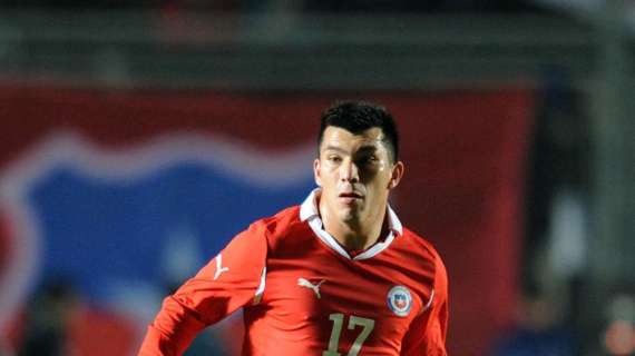 En Sevilla quieren a Gary Medel