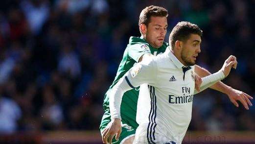 Fuentes, en Realmadrid TV: "Si Kovacic y Modric están bien, Zidane va a apostar por ellos"