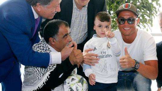 Jugones: Ahmad conoce a su ídolo Cristiano