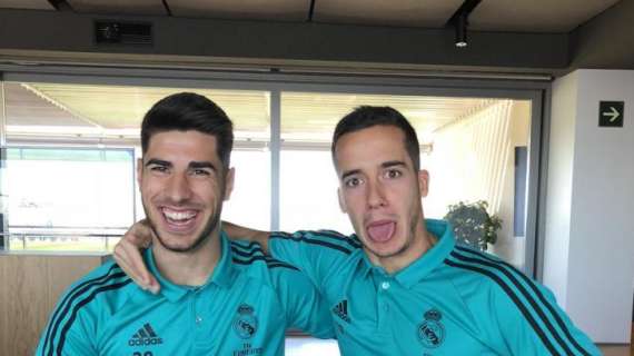 La cariñosa felicitación de Lucas Vázquez a Asensio con tarta de cumpleaños incluida