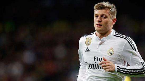 Toni Kroos estrena Fundación