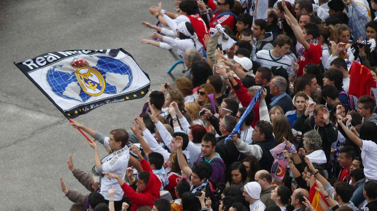Gran expectación en Córdoba por la llegada del Madrid