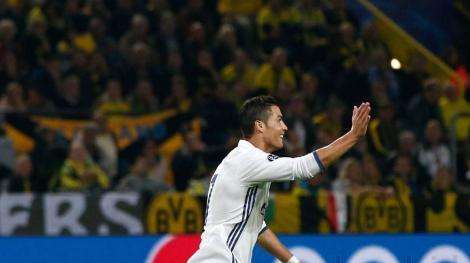 Herrera, en Realmadrid TV: "Kroos fue el gran fichaje en su momento y lo seguiría siendo"