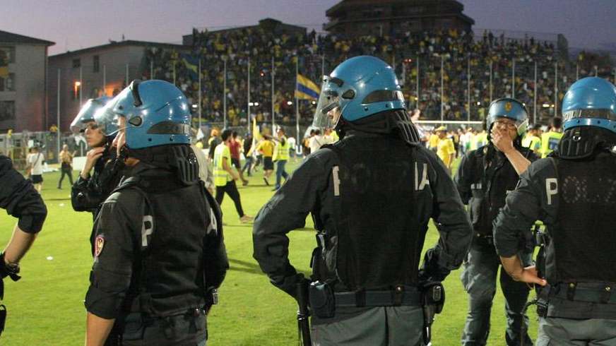 150 antidisturbios en el Bernabéu durante el Madrid-Celta