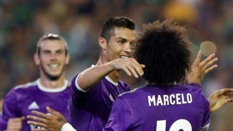 Don Balón coloca a Marcelo como mensajero entre Cristiano y Neymar