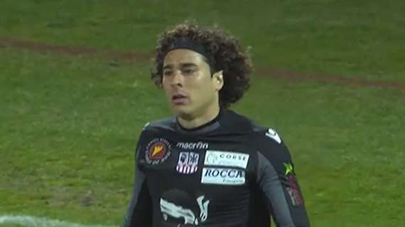 El PSG prefiere a Ochoa antes que a Casillas