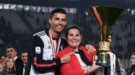 Dolores Aveiro, madre de Cristiano Ronaldo, ingresada de urgencia tras sufrir un ictus