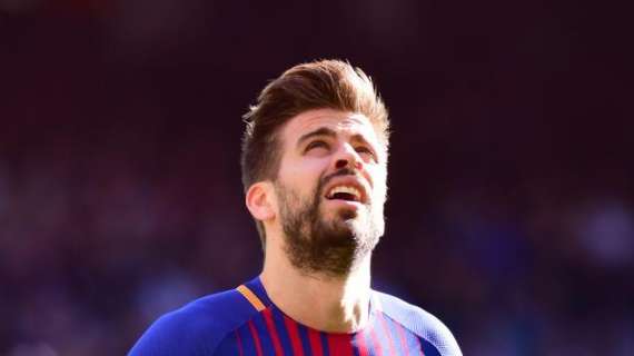 FOTO - Piqué, Lucas y Asensio se lo pasan en grande en la Caja Mágica