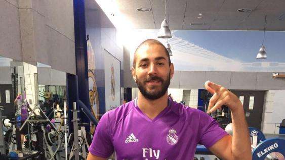 Edu Pidal, en Onda Cero: "Benzema no jugará ante el Sevilla, si no se une al grupo ya"