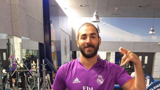 Benzema, ausente en el último entrenamiento del Madrid