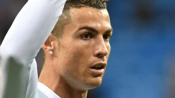 ¡ATENCIÓN! Cristiano Ronaldo va a por Selena Gómez