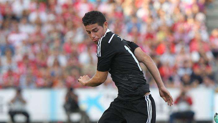 James hace olvidar a Di María
