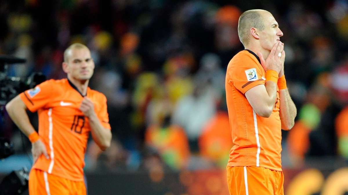 Sneijder: "No pensamos en la final de hace cuatro años"