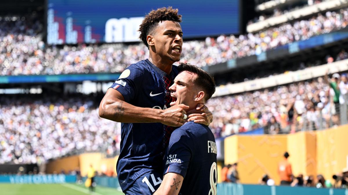 Doué y Fabián se acuerdan del Real Madrid en la celebración