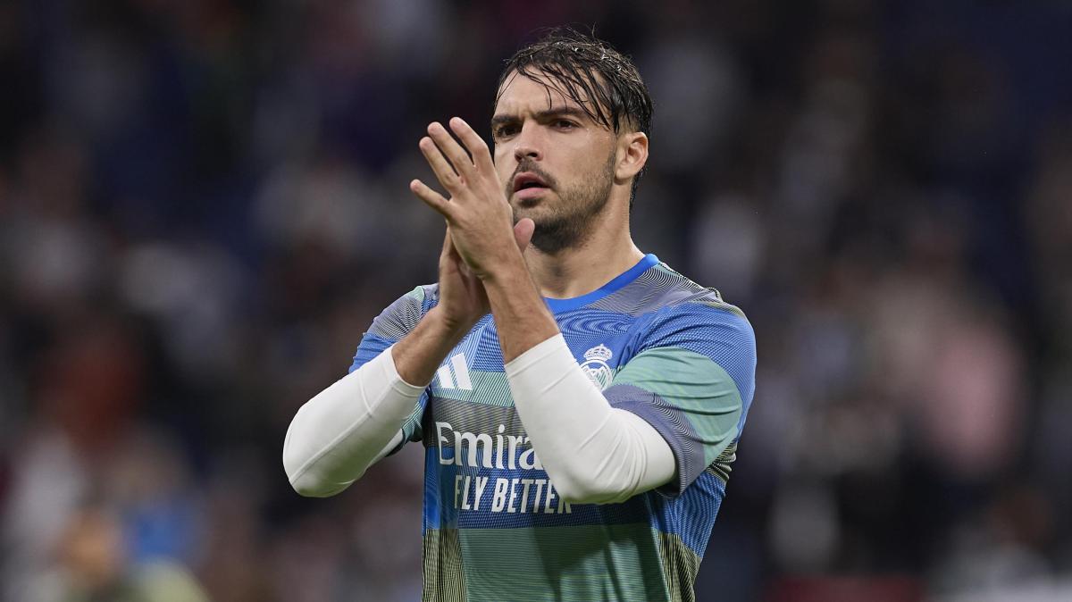 El Liverpool está considerando el fichaje de Raúl Asencio