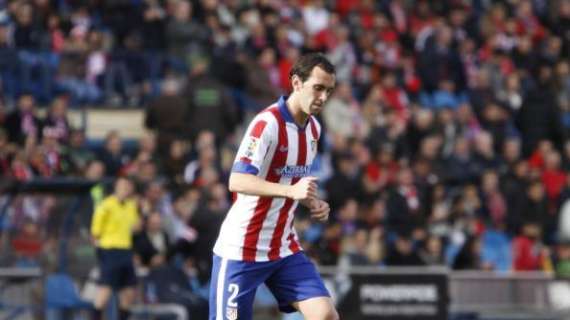 Mirror: Godin, alternativa a Varane para el Chelsea