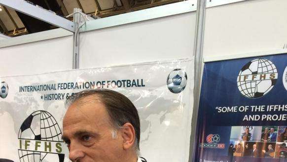 Tebas: "¿Maletines? El Real Madrid cumplirá la normativa"