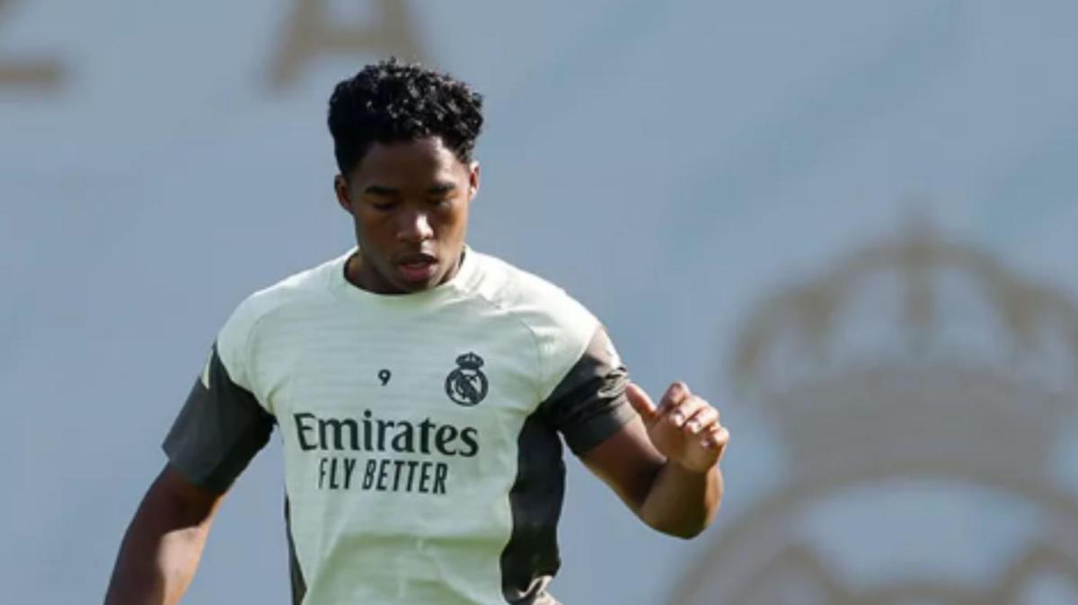 La cláusula que quiere incluir el Real Madrid por Endrick: el Lyon duda