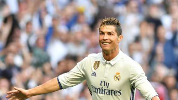 GOL - Cristiano rompe su sequía con un golazo en el Trofeo Bernabéu 