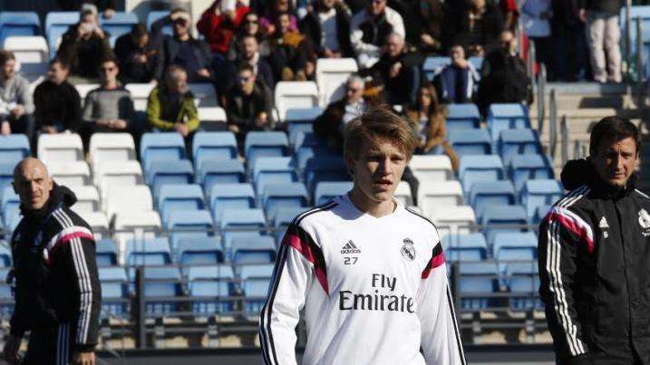 ABC: Odegaard, un mes para convencer a Benítez