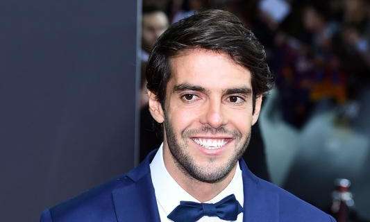 FOTO - Kaka muestra cariño hacia sus viejos compañeros del Madrid