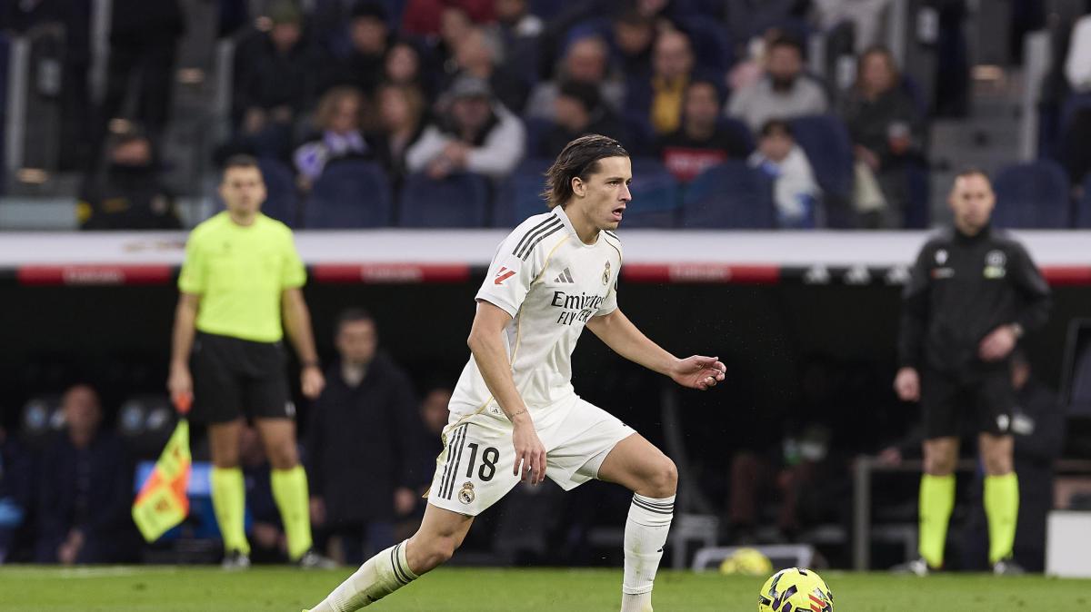 El Chelsea FC se interesa en Álvaro Carreras para este mercado