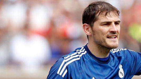 AS: El Madrid sigue a Carlos Abad