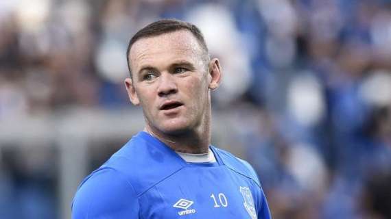 VÍDEO - Le preguntan a Rooney quién es mejor si Messi o Ronaldo y su rapidez sorprende a todos